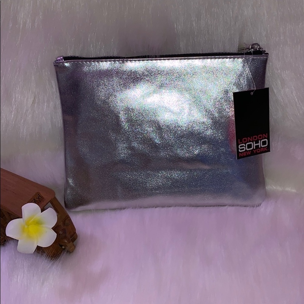 LONDON SOHO NY SHINY SILVER “Squad Goals” CLUTCH HYGIENE MAKEUP BAG - Picture 2 of 6